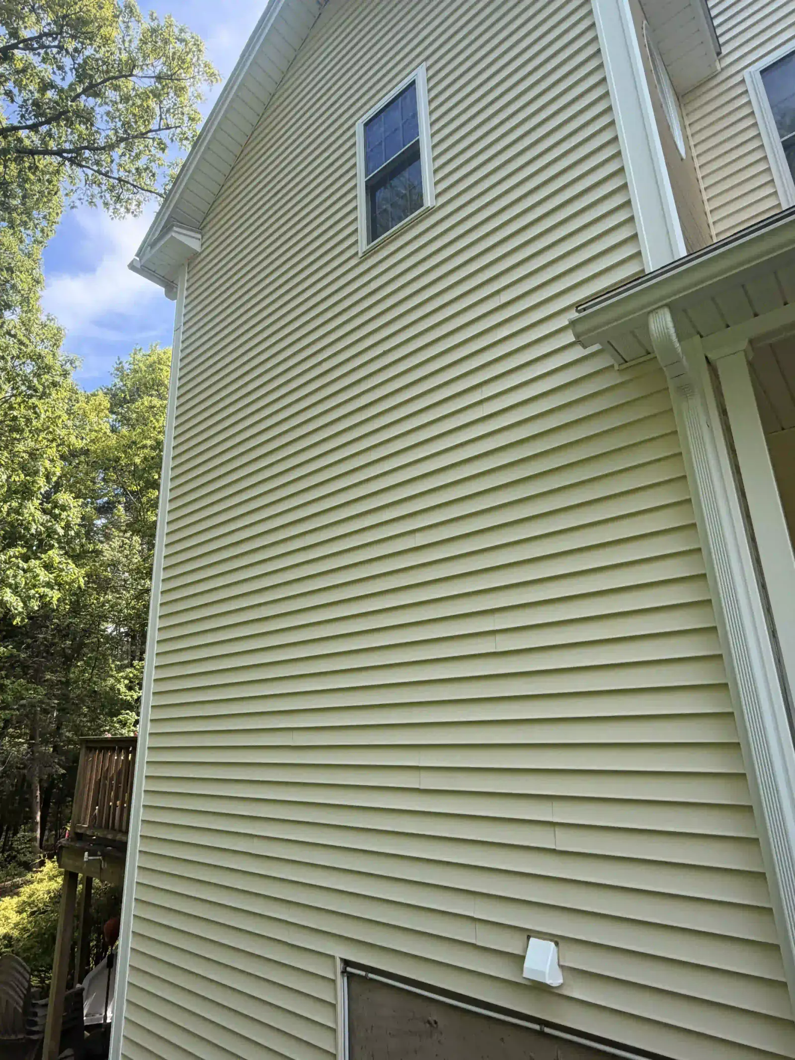Why Pros Use Different Pressure by Surface — The same PSI that cleans concrete easily can strip paint or gouge